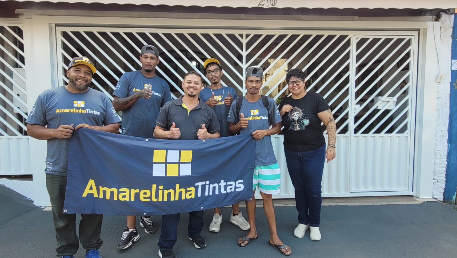  Parceria de comerciantes pinta sede de Projeto Social em Itupeva